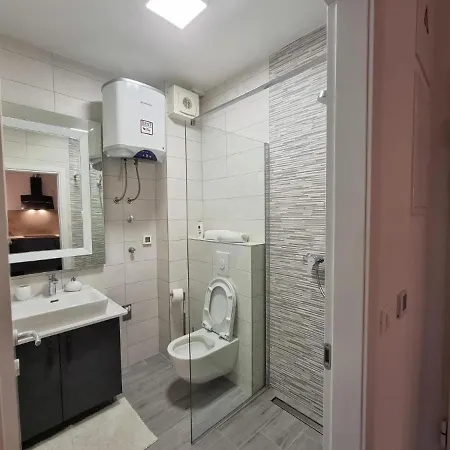 Apartman In With Sea View, Balcony, Air Conditioning, Wifi 5114-1 *