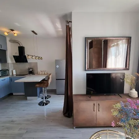 In With Sea View, Balcony, Air Conditioning, Wifi 5114-1 Lägenhet Zadar