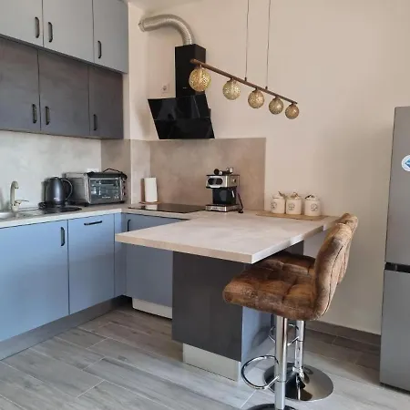 Apartman In With Sea View, Balcony, Air Conditioning, Wifi 5114-1 Zára