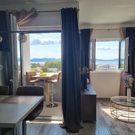 In With Sea View, Balcony, Air Conditioning, Wifi 5114-1 Zadar
